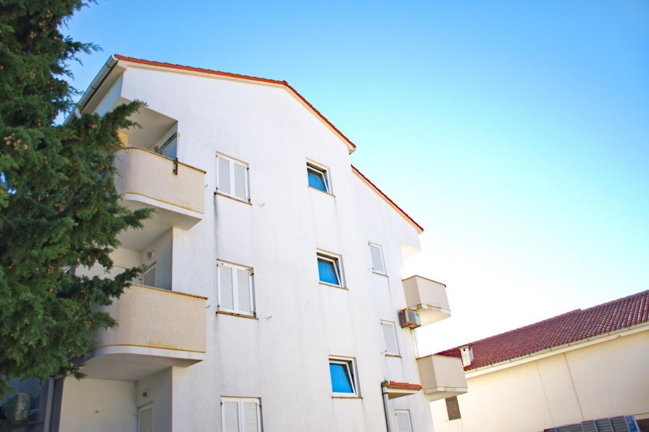 Studio Lela Novalja Exterior photo